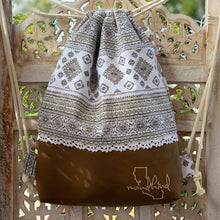 Load image into Gallery viewer, Classic Mondkind Bag * California * Gracile Aztec